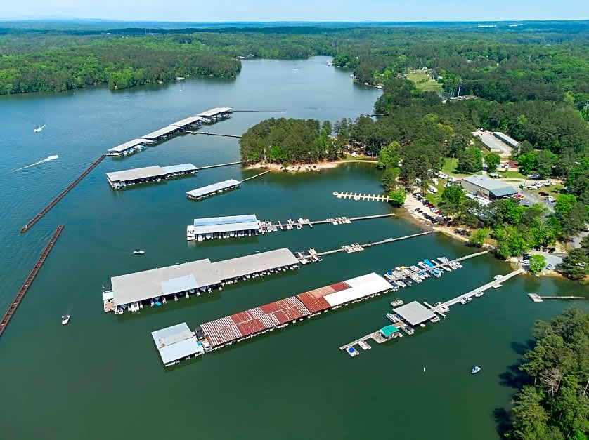 Holiday Harbor Marina & Resort