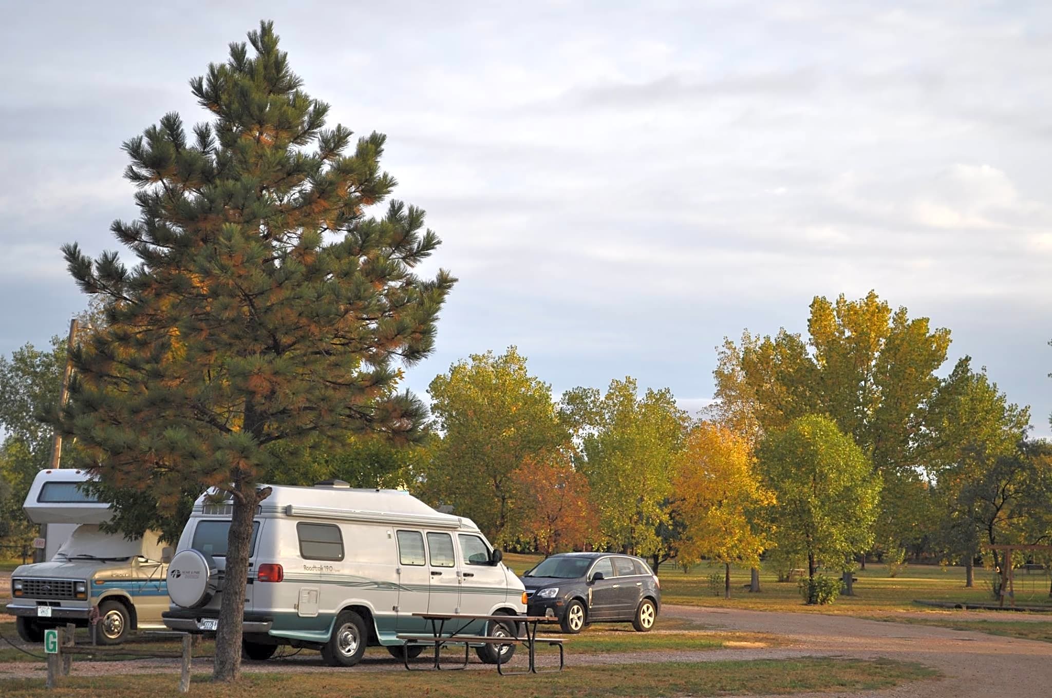 Sleepy Hollow Campground & RV Park