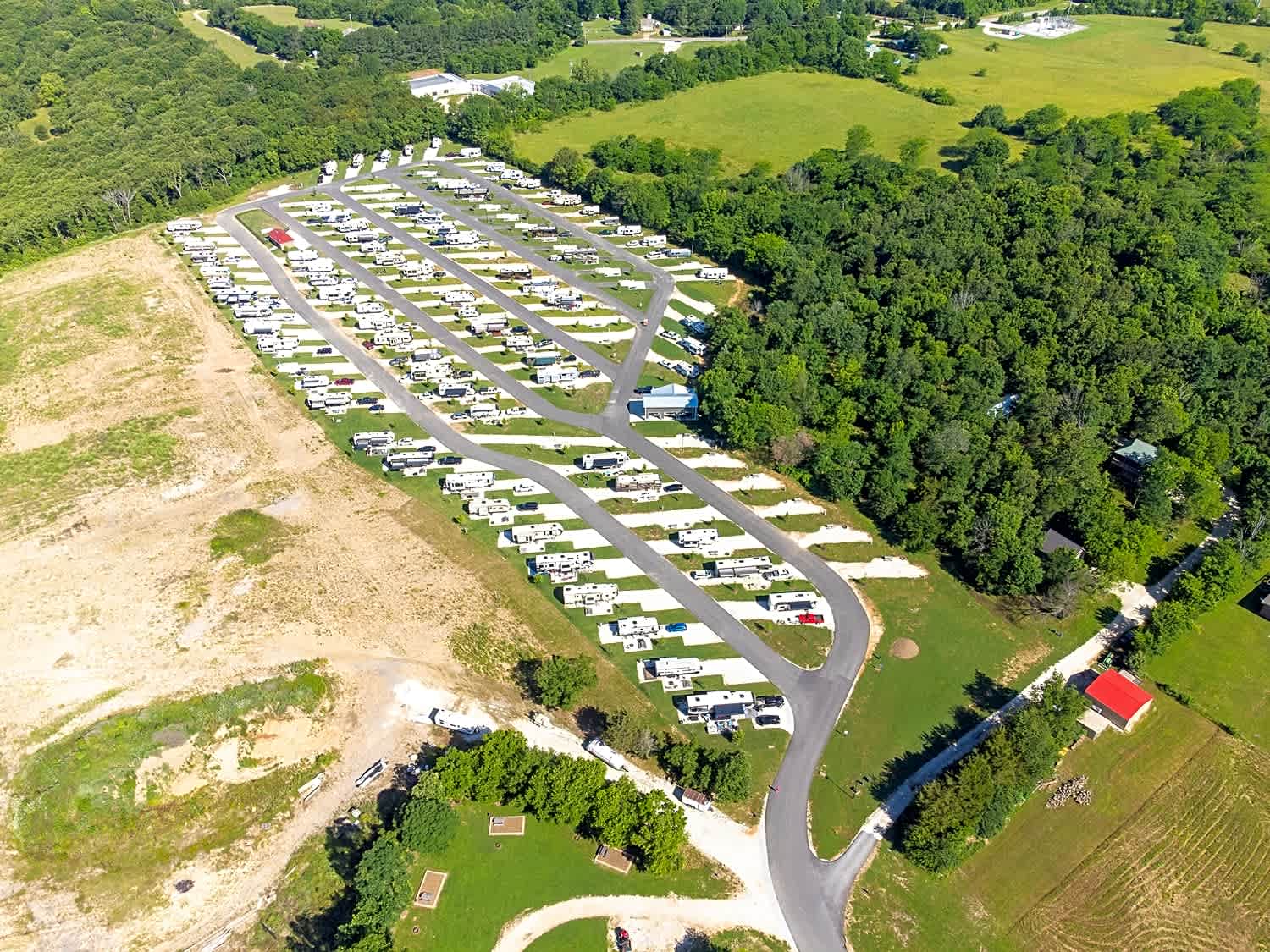 Hog Valley RV & Treehouse Resort