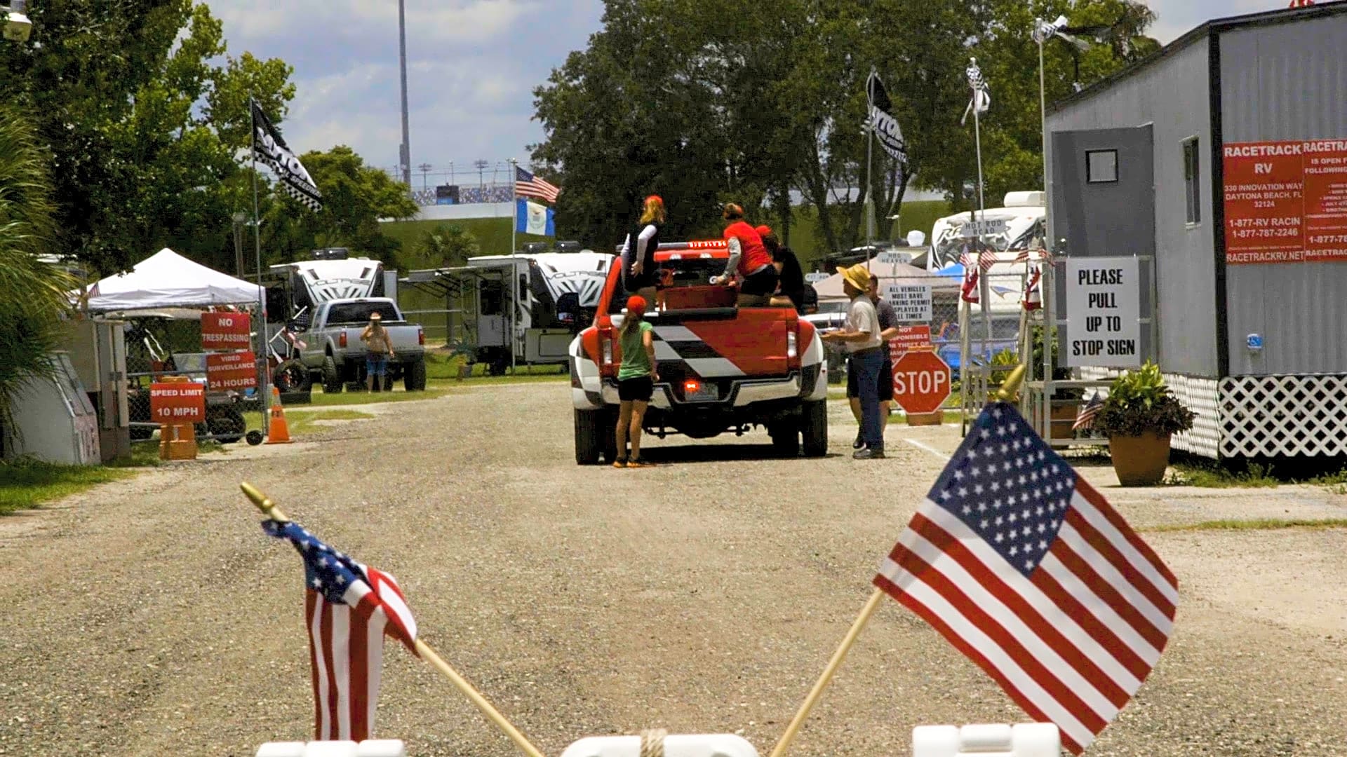 Racetrack RV