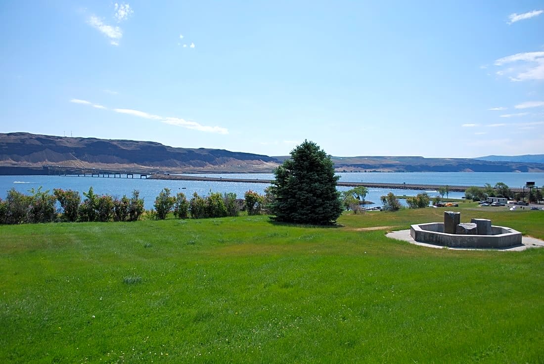 Vantage Riverstone