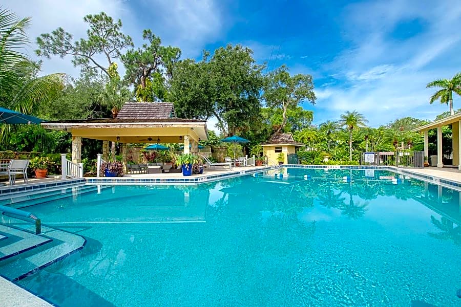 Northtide Naples RV Resort (Age Restricted 55+)