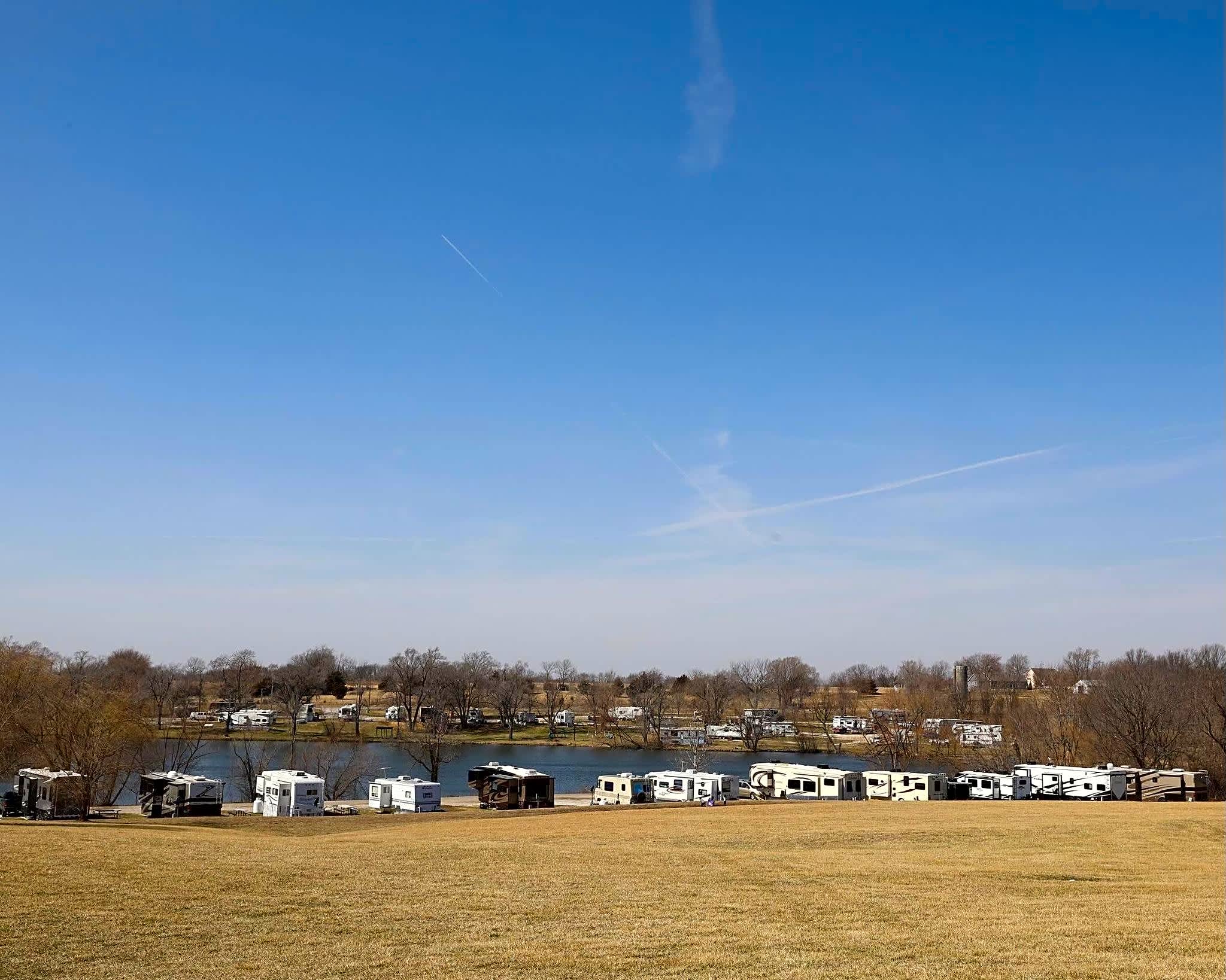 Suncatcher Lake RV Park