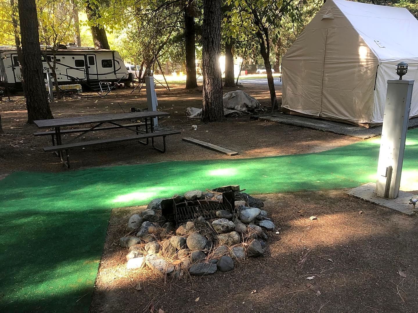 Del Loma RV Park and Campground