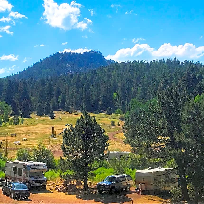 Lost Burro Campground & Lodging