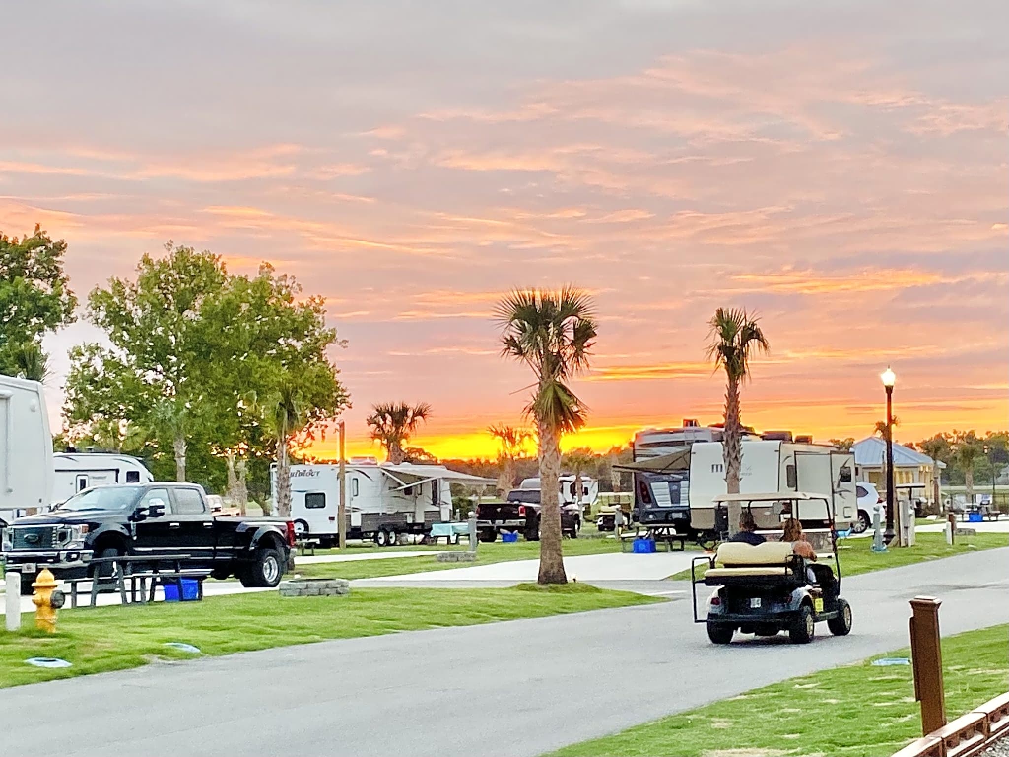 Barefoot RV Resort