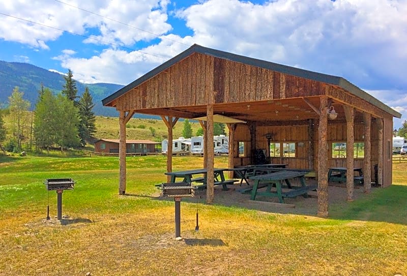 Antlers Rio Grande Lodge & RV Park