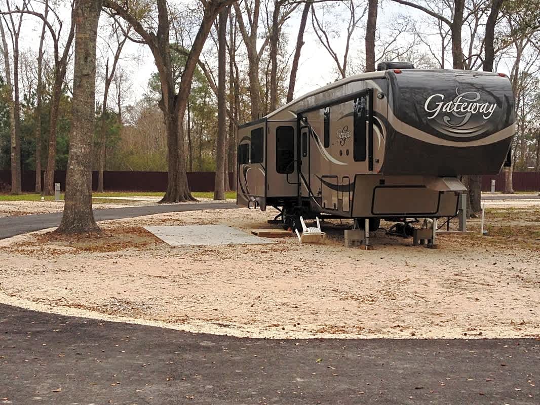 Bayou Oaks RV Park