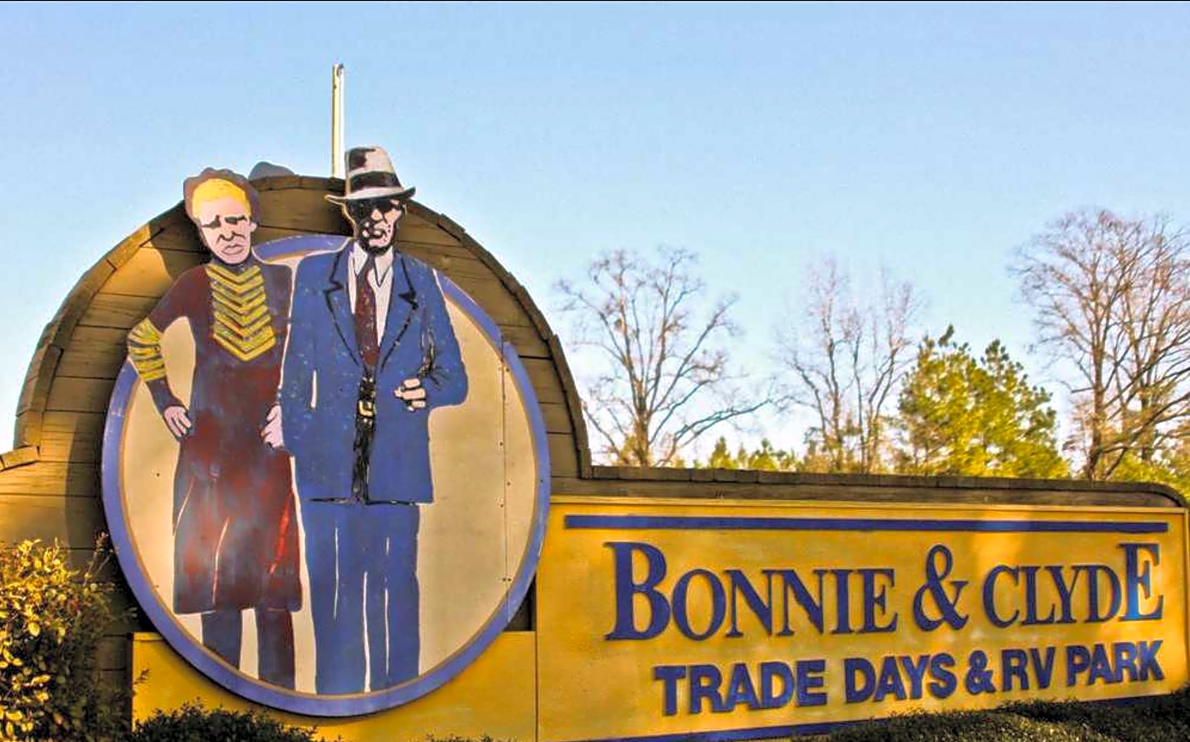 Bonnie & Clyde RV Resort