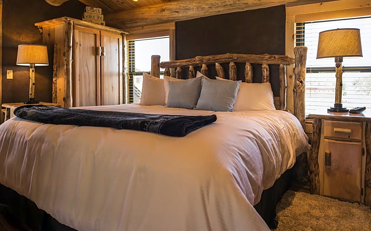 Kodiak Mountain Resort