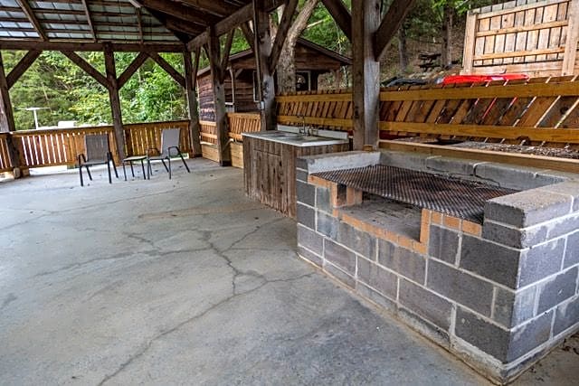 Rocky Top Campground & RV Park