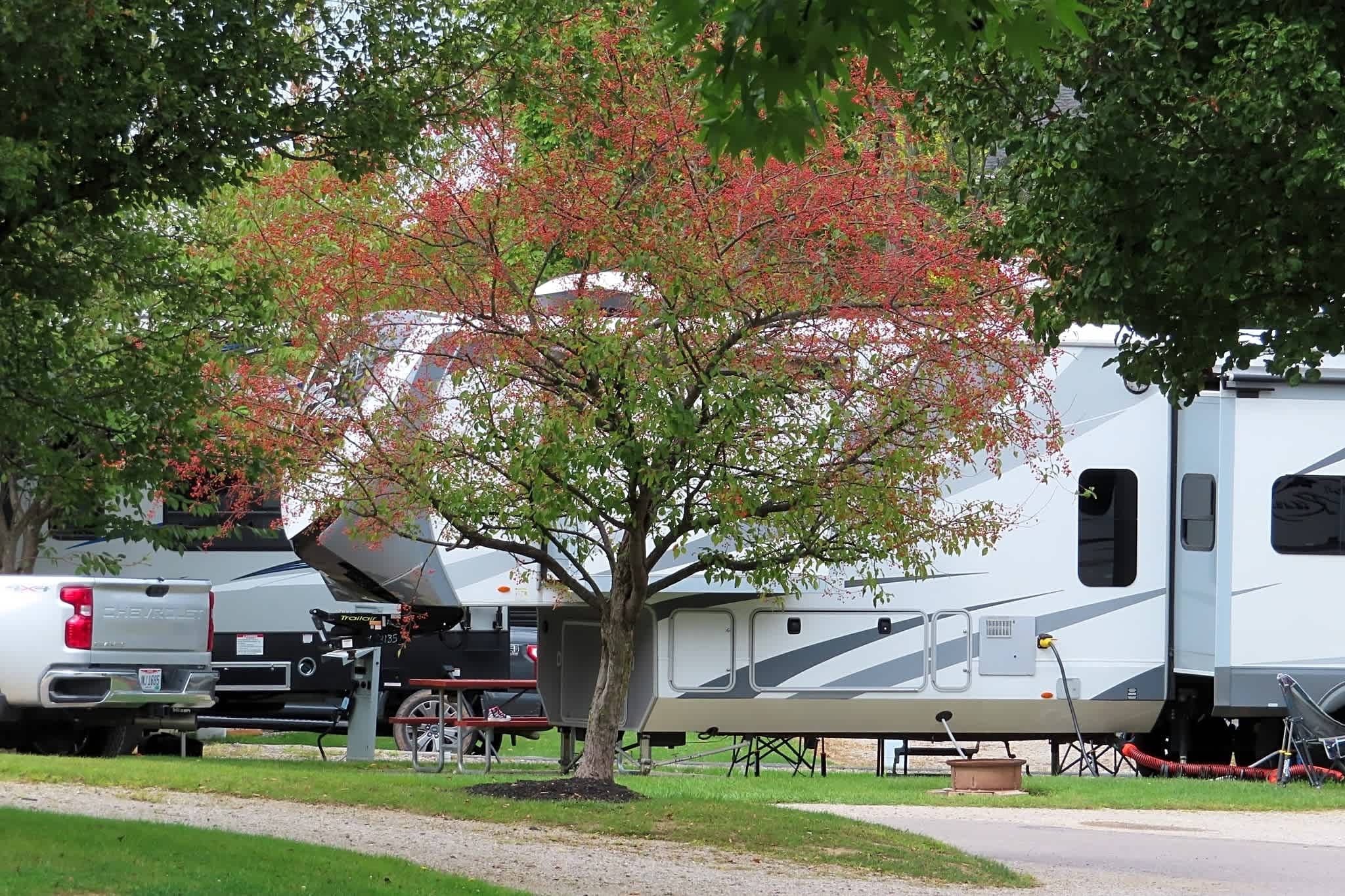 Cross Creek Camping Resort
