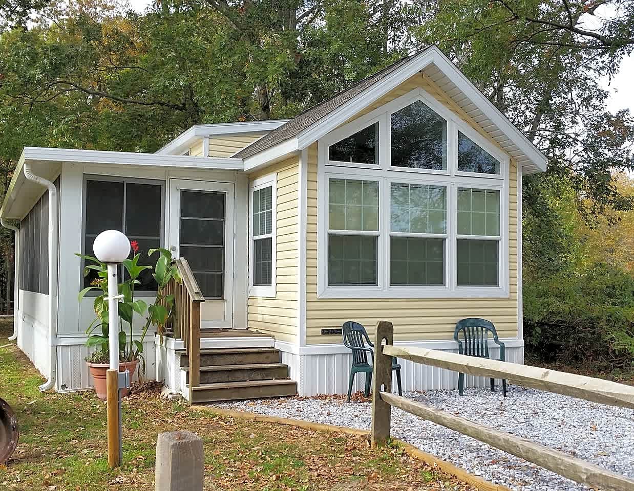 Beachcomber Camping Resort