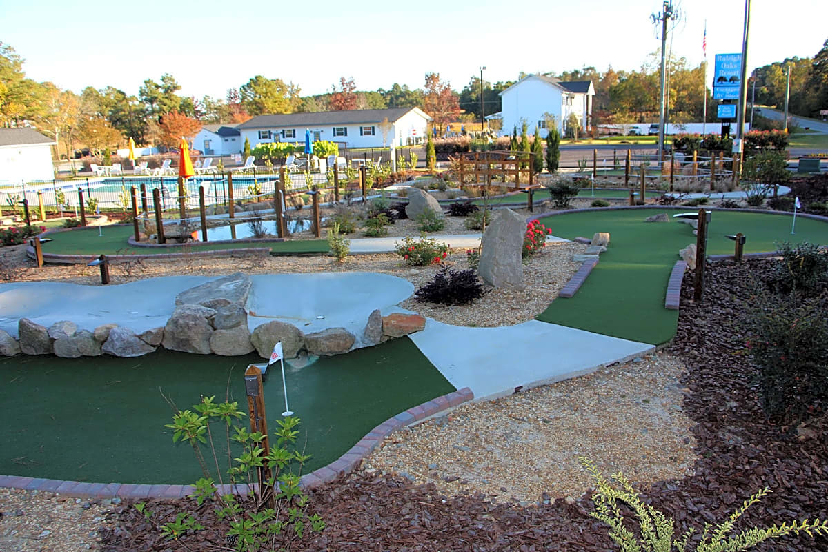 Raleigh Oaks RV Resort & Cottages