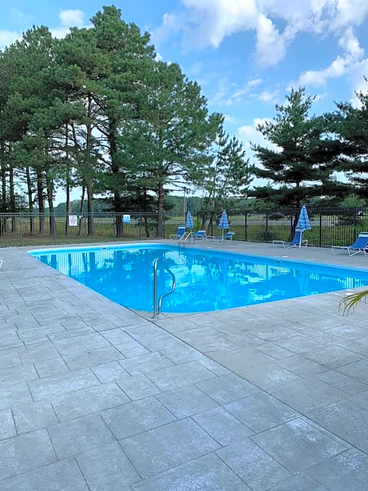 Lake Somerset Family Campground