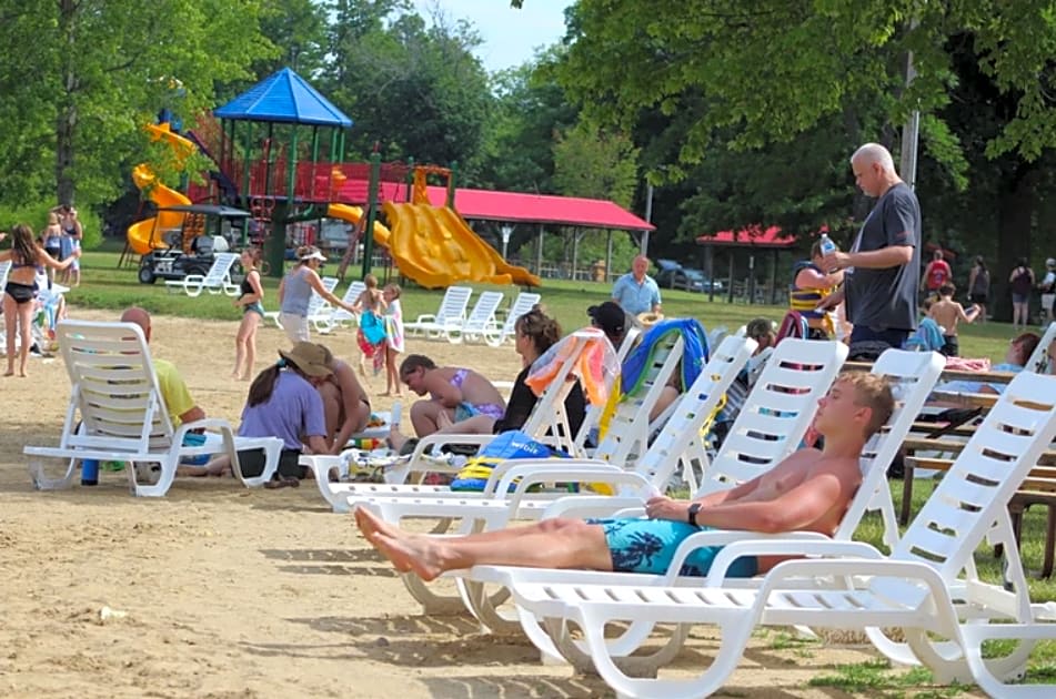Roundup Lake RV Resort