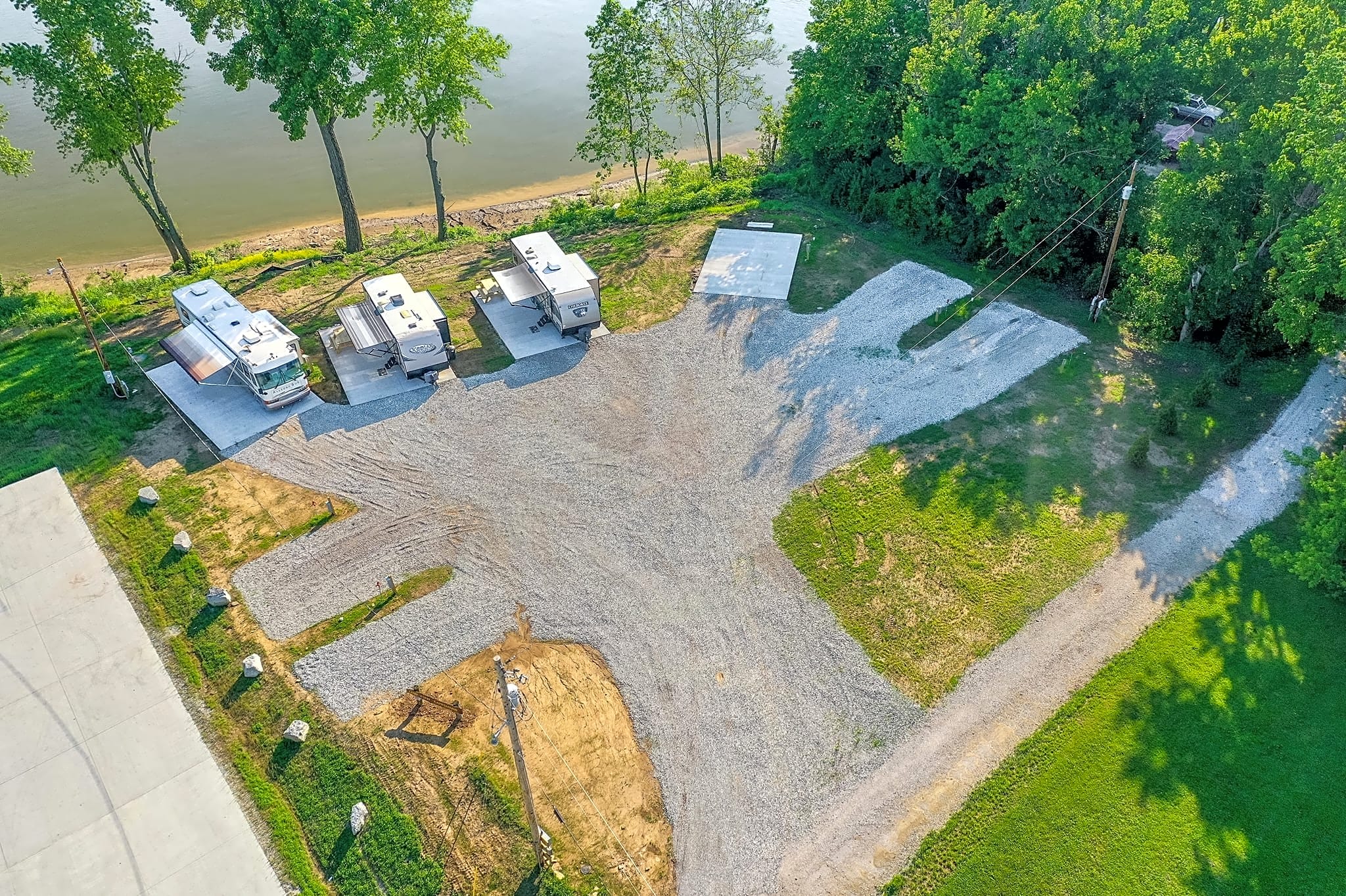 Canby Ferry Campground