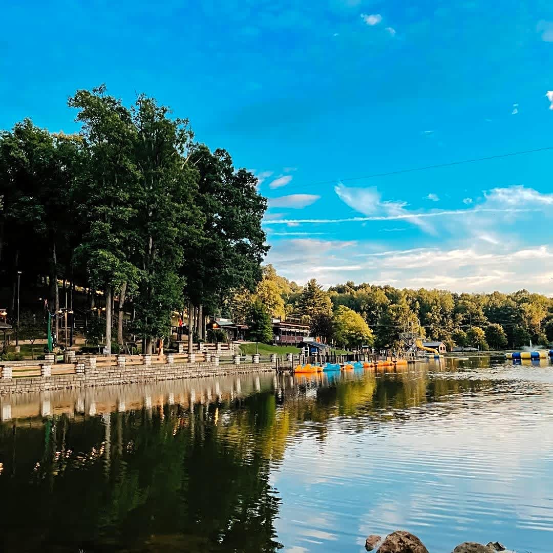 Wood’s Tall Timber Resort