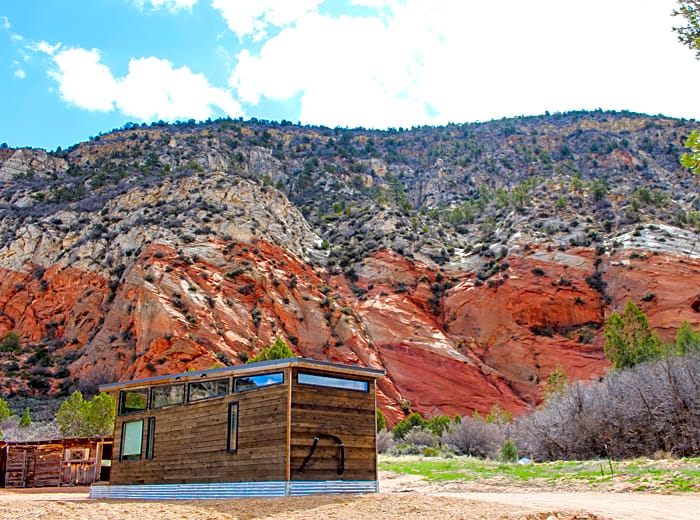 Cliffside Cabins & RV Park