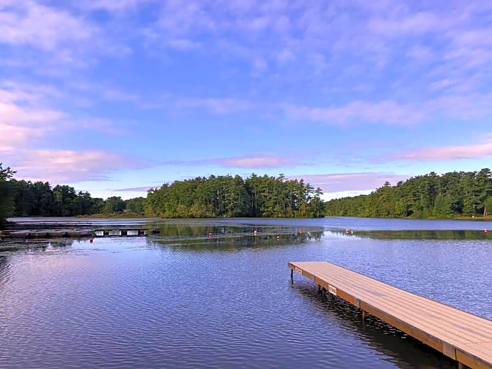 Pinewood Lodge Campground