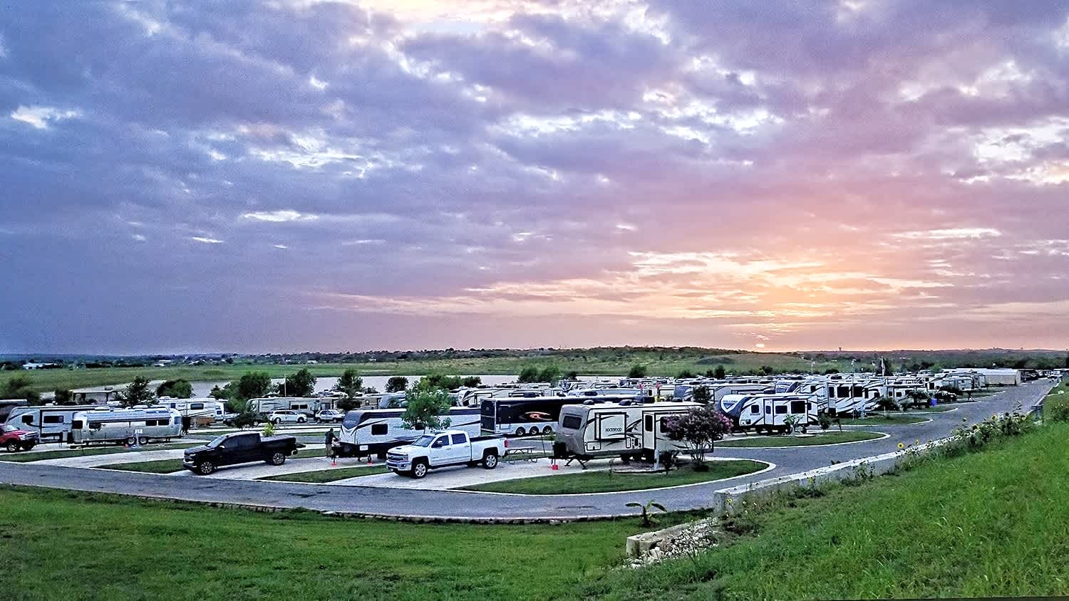 Longhorn RV Resort