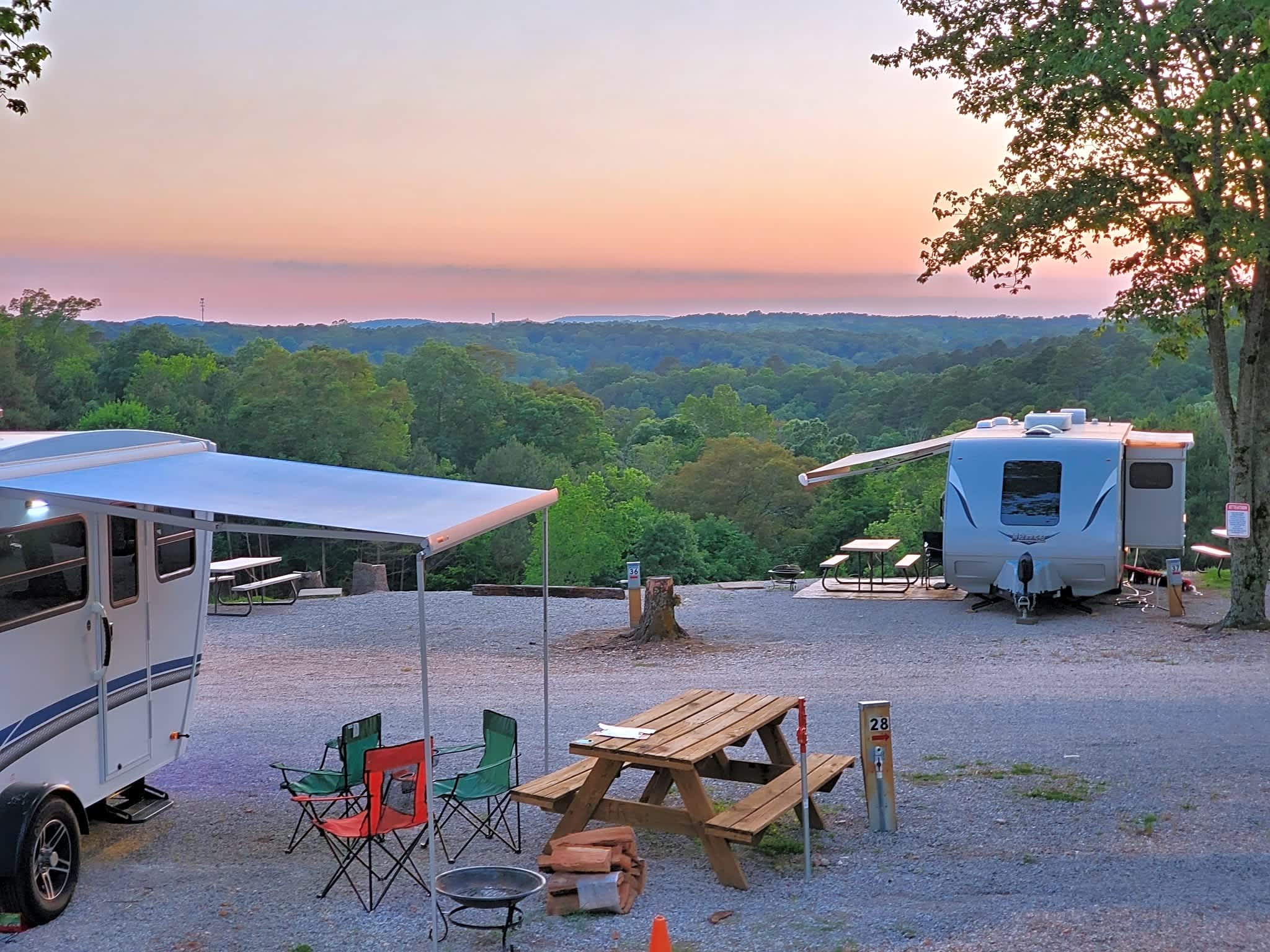 Wanderlust RV Park And Cabins