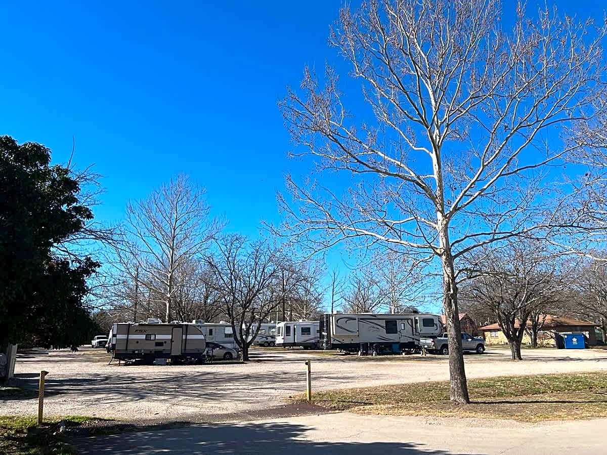 Dallas Hi-Ho RV Park