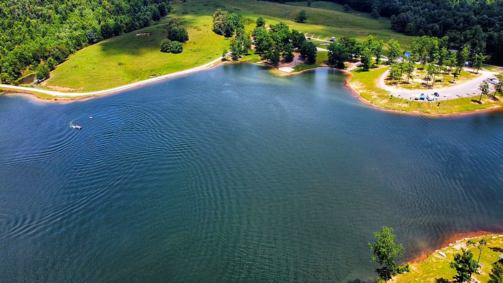 Holpps Pine Ridge Lake Campground