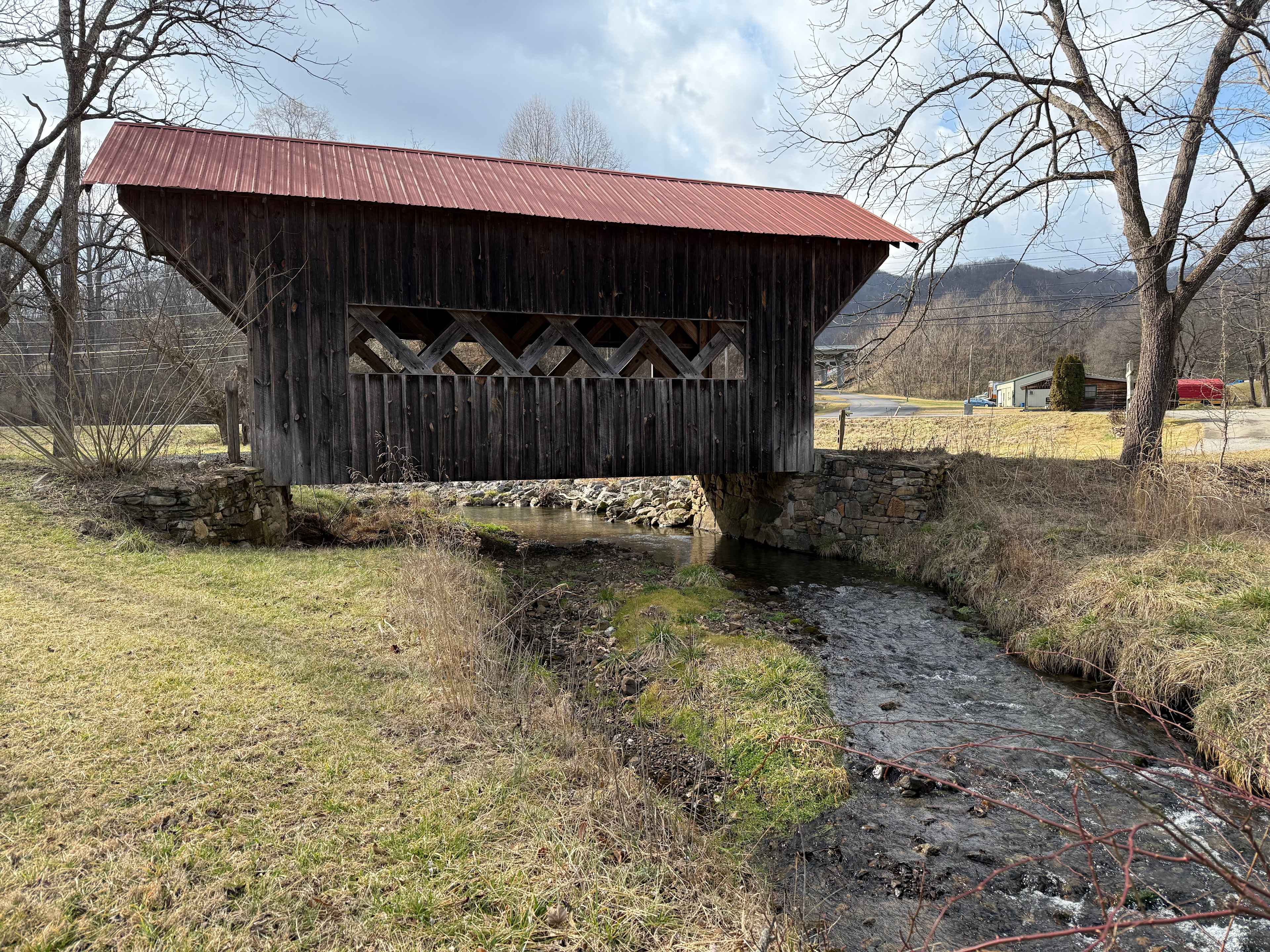 Farmhouse Gallery & Gardens