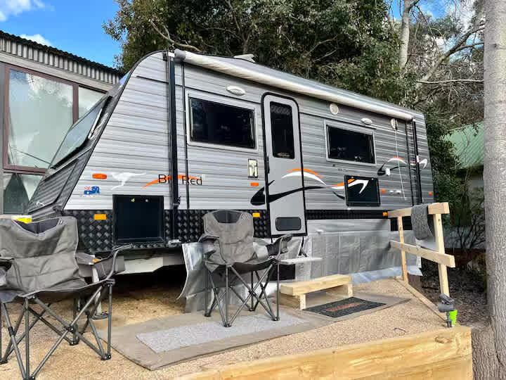 Delatite River Caravan Stay