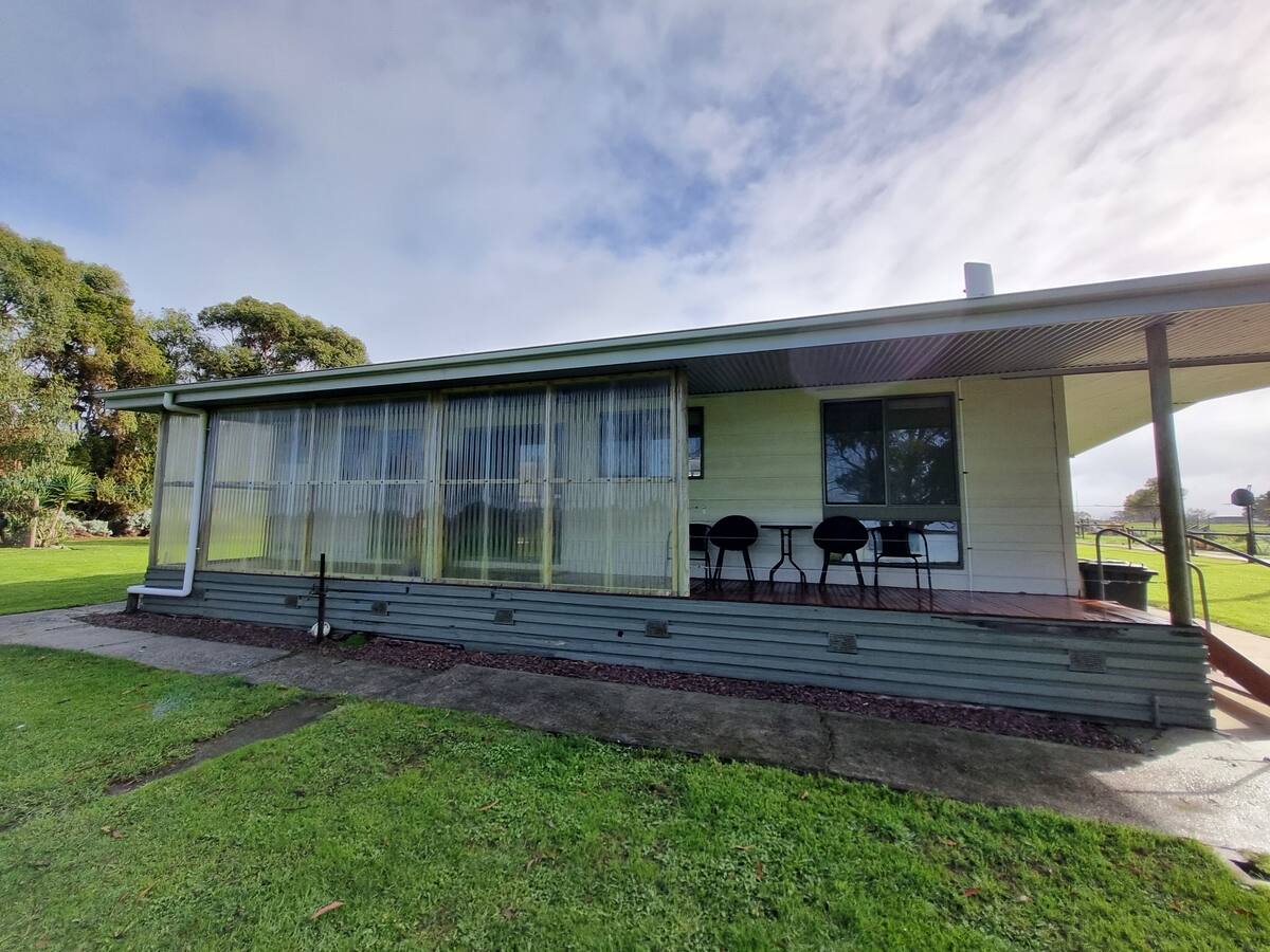 Sea Glimpse Farm Stay