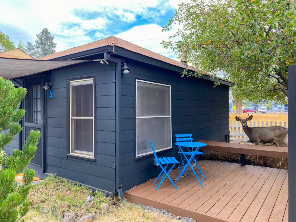 Left Coast Lodge