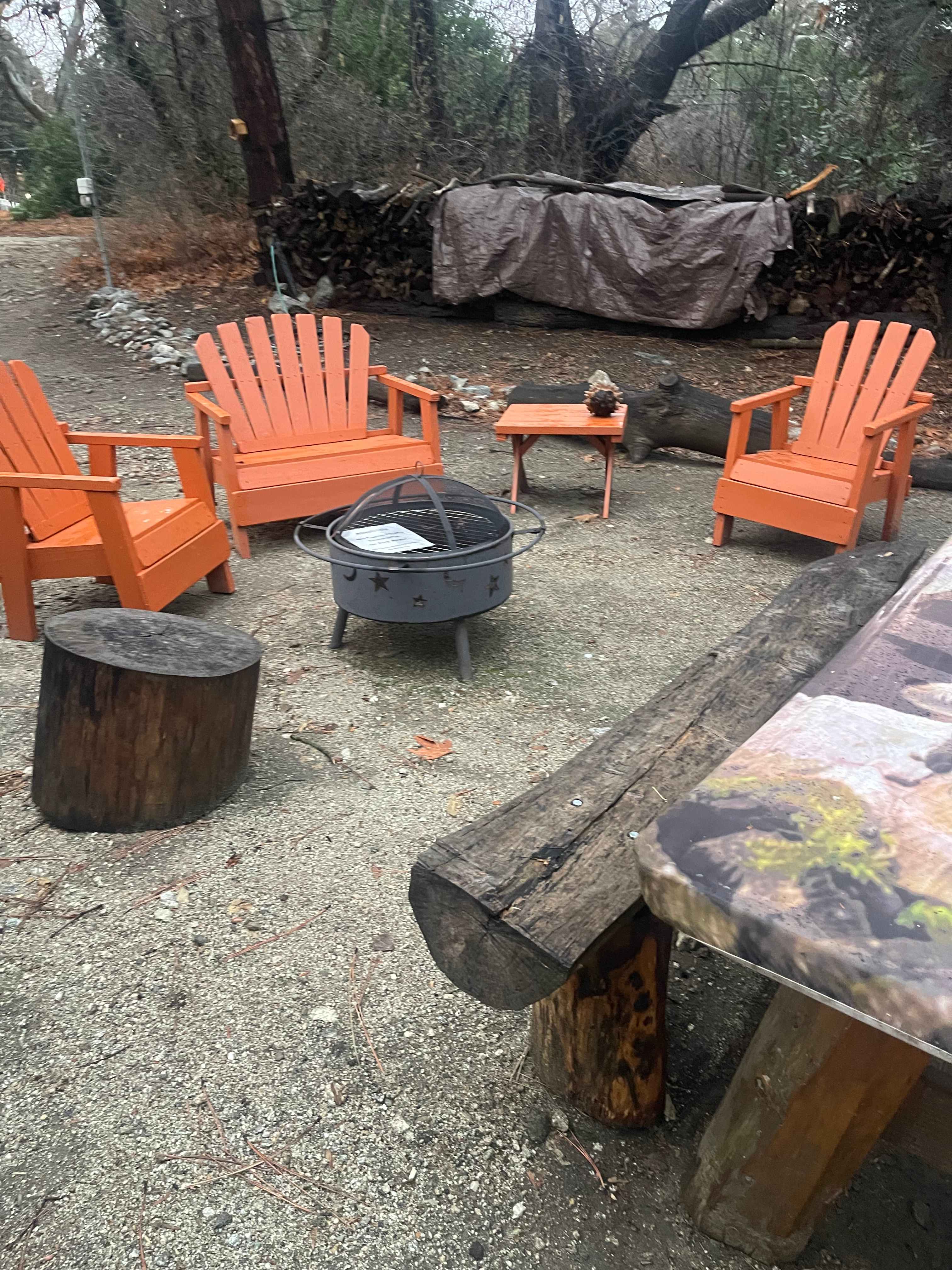 Oak Glen Glamping on Apple Orchard