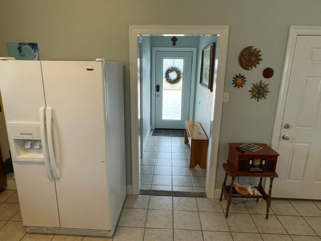Barefoot Bungalow And RV Spot
