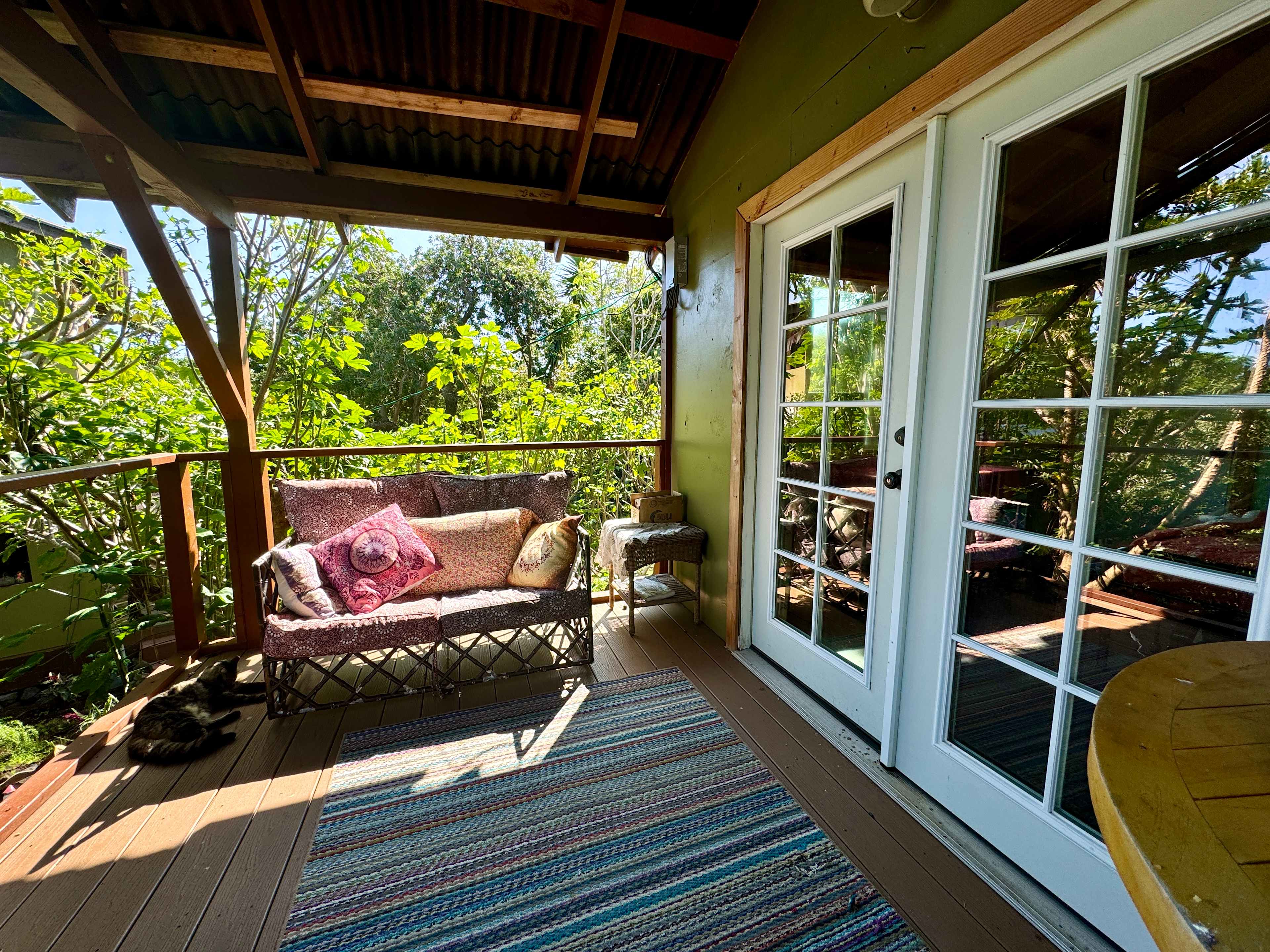 Loved the covered private deck… perfect for lounging on a much-needed rest day from traveling. 