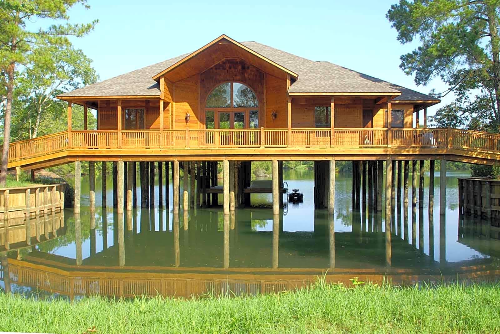 Lake House
