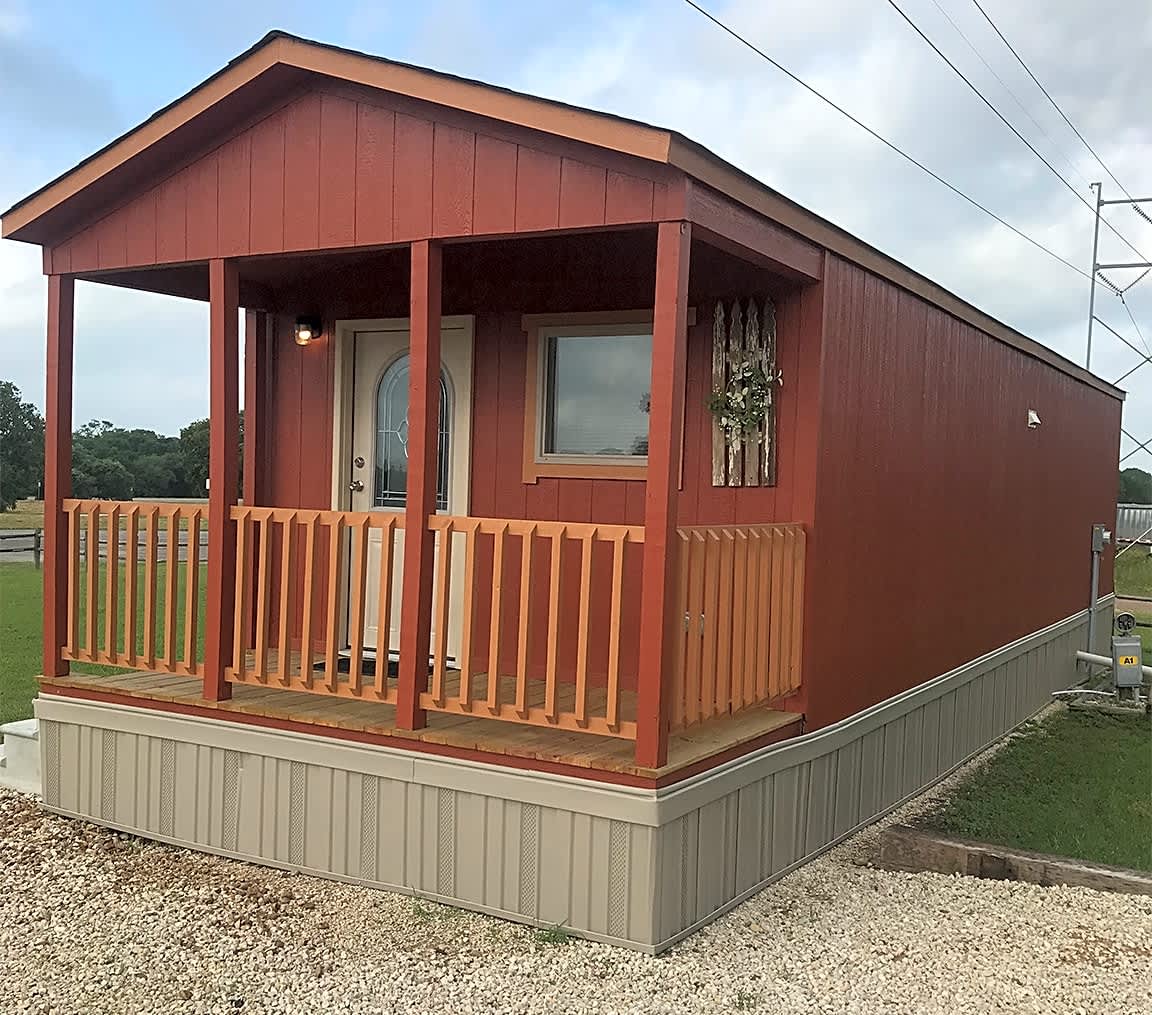 Modern Cabin