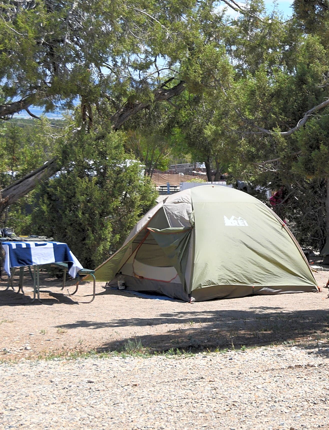 TENT W/E