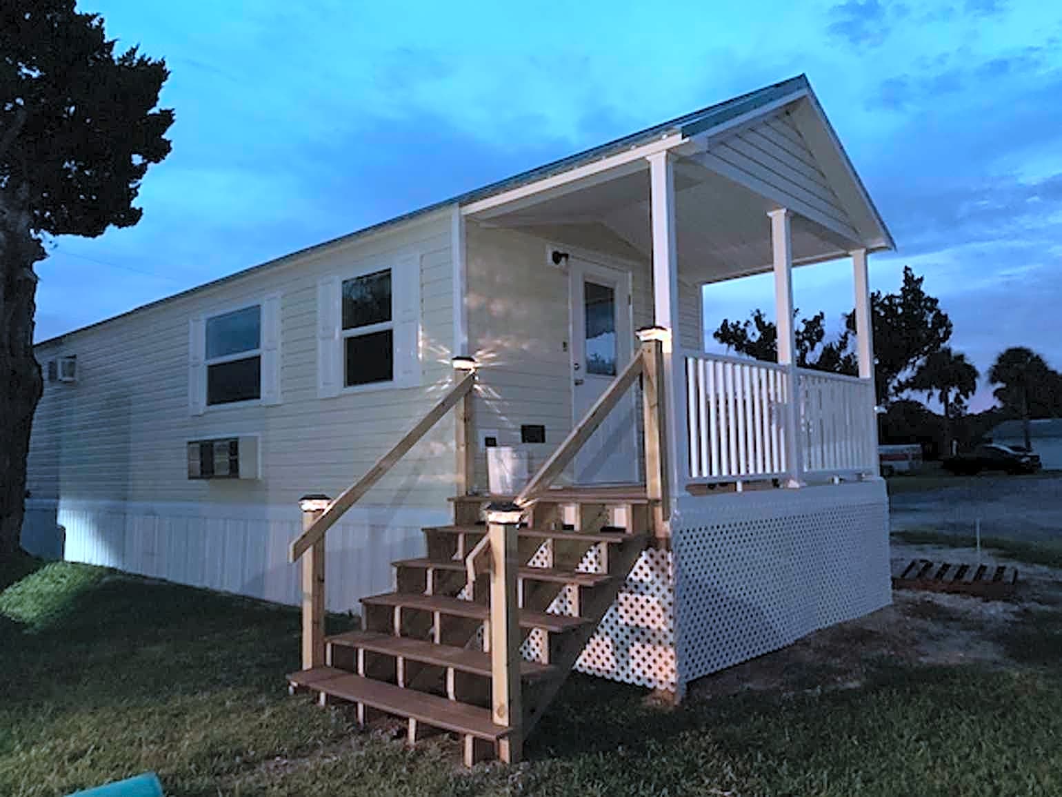 Redfish Cabin