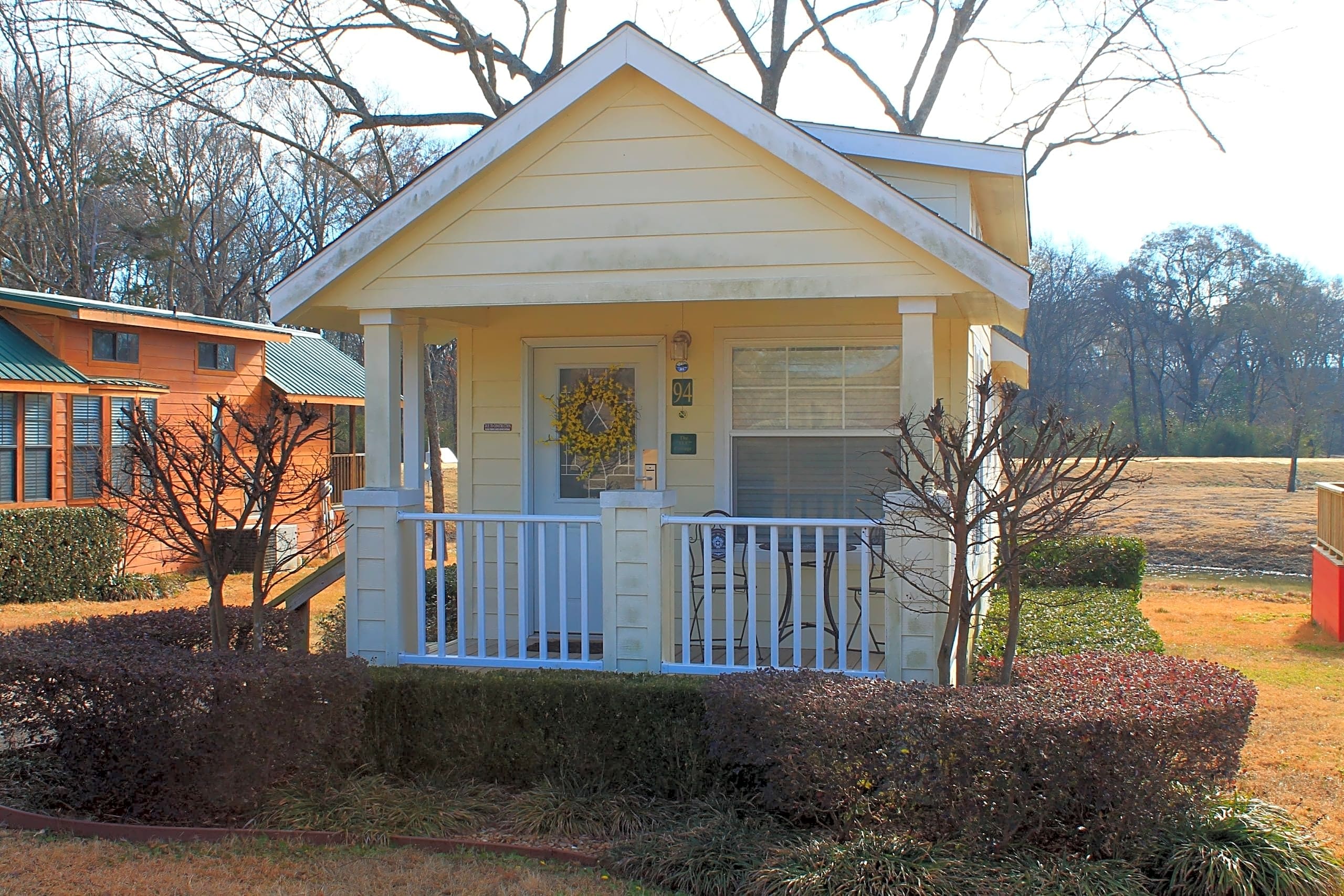 Non-Lofted Cottage