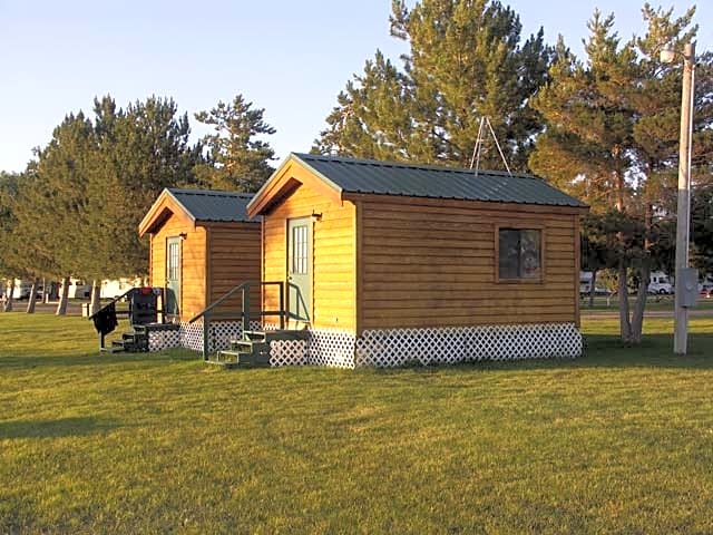 River View Camping Cabins