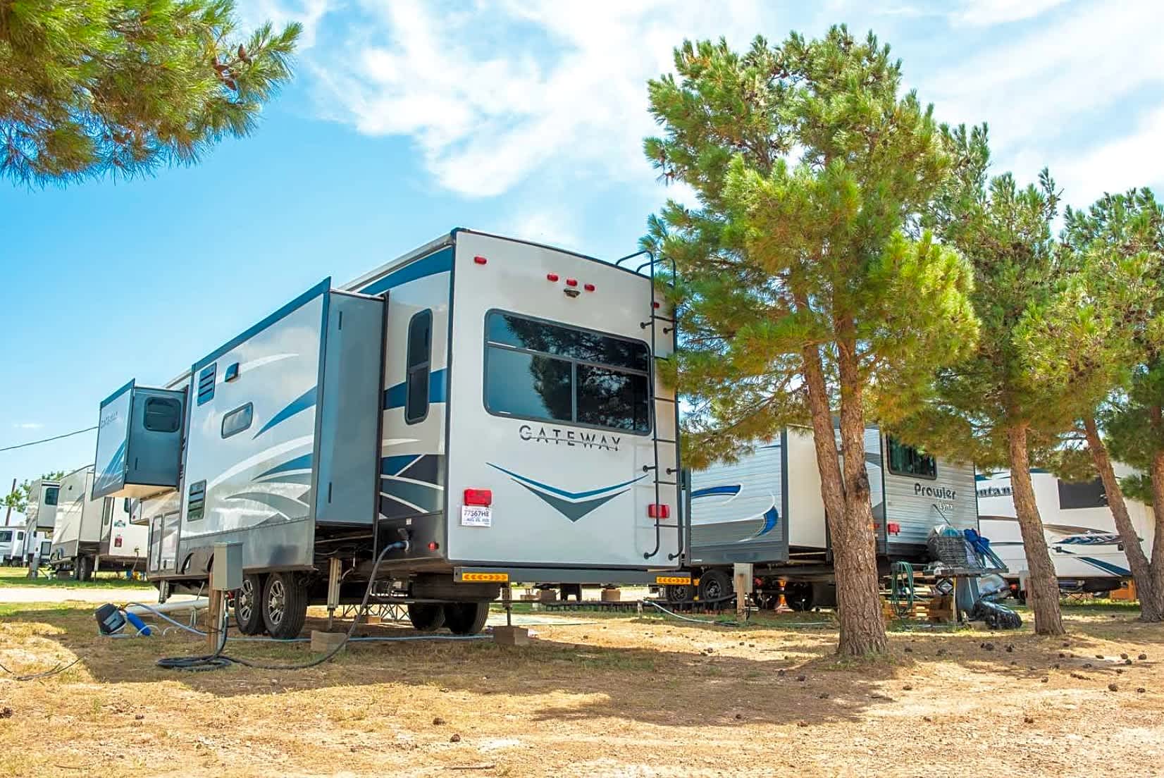 Back-In RV Site