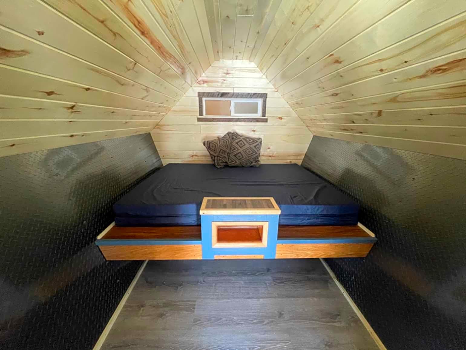 Sunset Pod