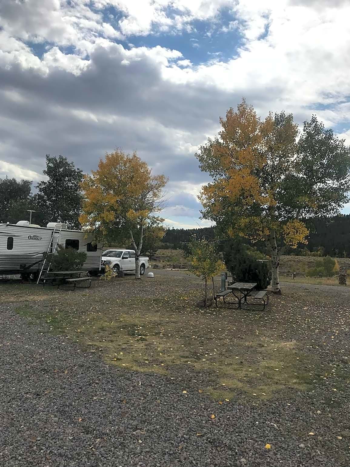 30 Amp, Full Hookup, Pull Through RV Site