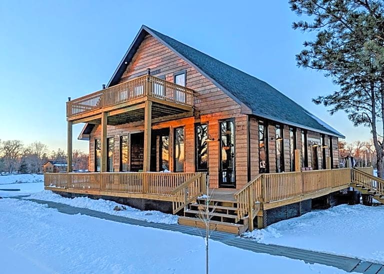 Cottonwood Lodge
