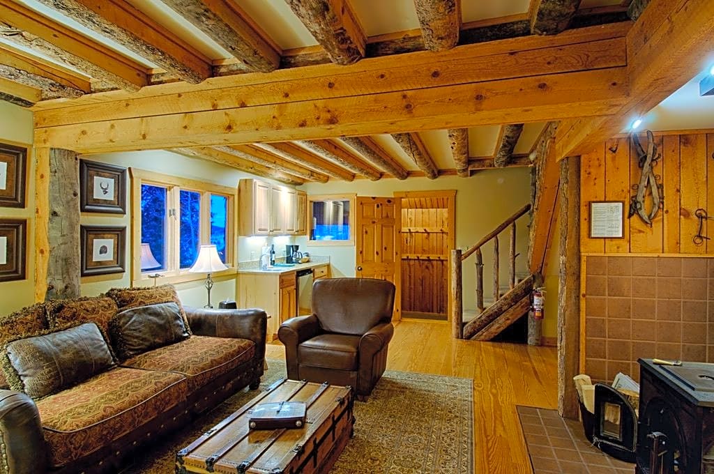 Zirkel Cabin