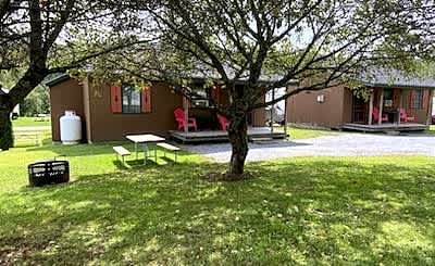 Deluxe Cabin Rental