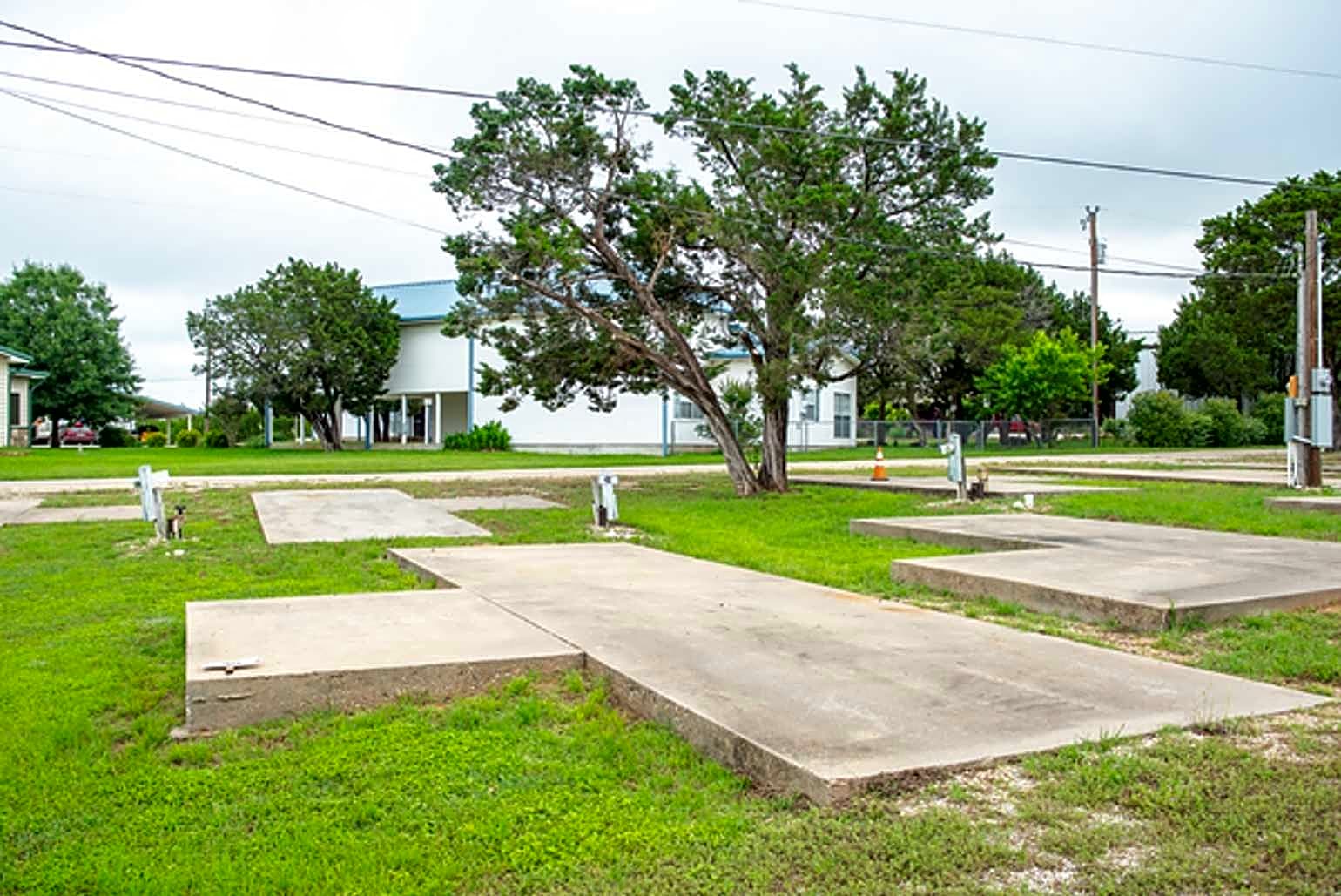 Standard Back-In RV Site