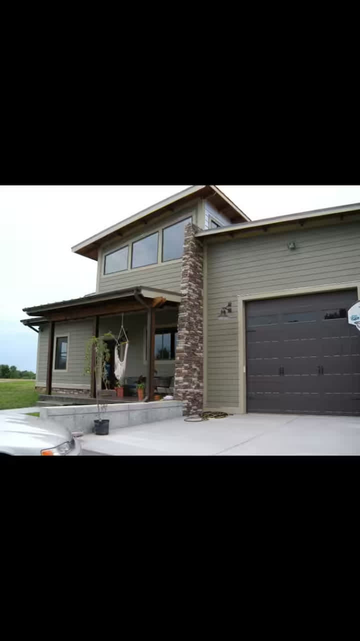 Cozy Convenient Cabin