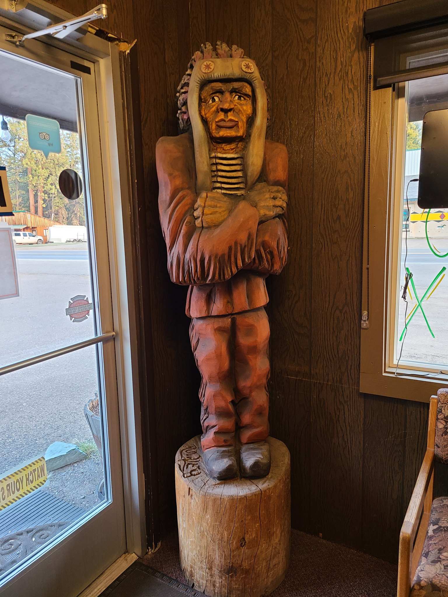 Three Bears Motel Tipis
